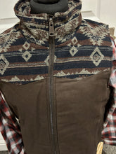 Load image into Gallery viewer, MontanaCo Mens Insulated Gilet M-24208
