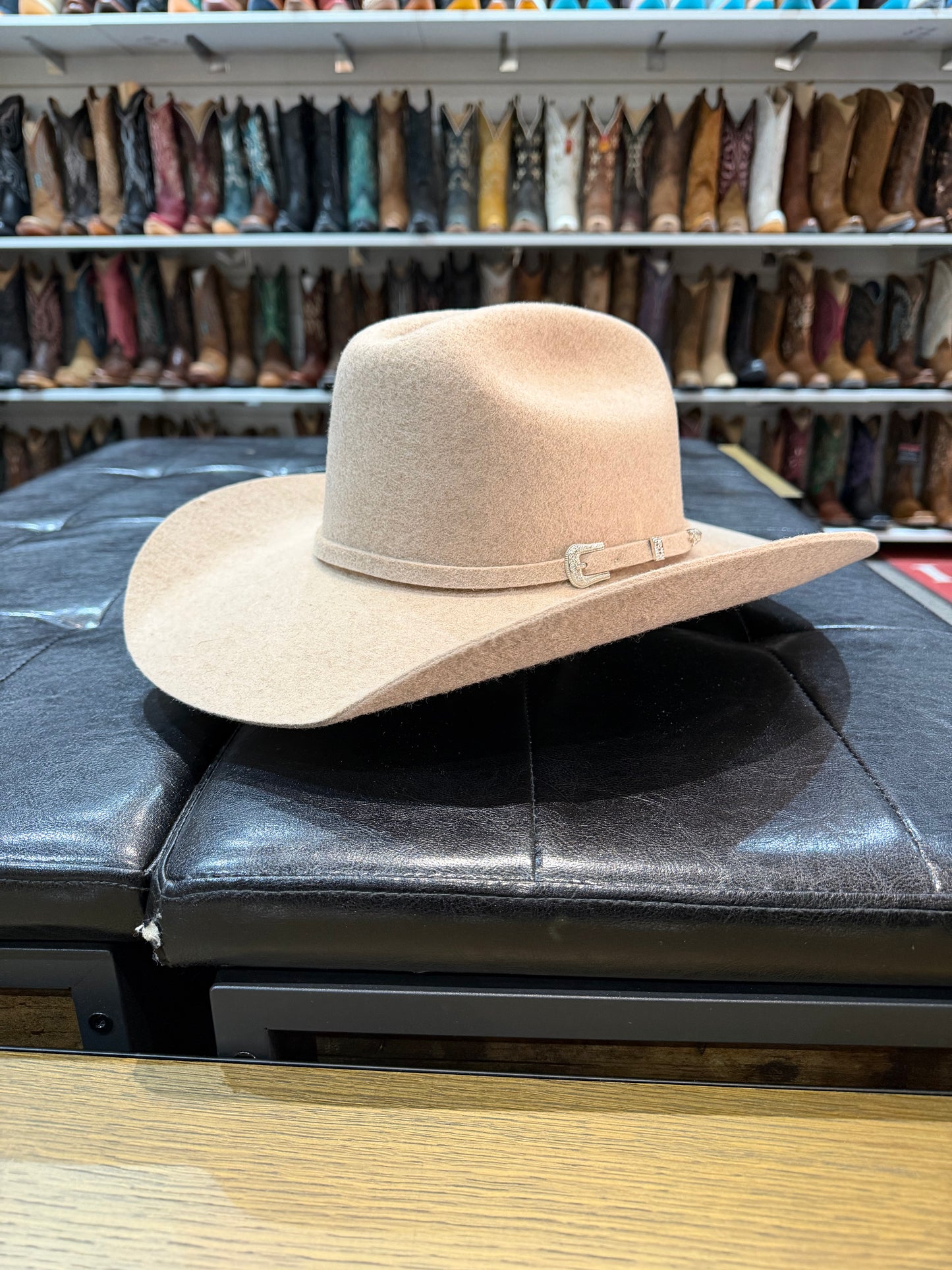 American Hat Makers Beau Cattleman Felt Cowboy Hat in Oatmeal Tweed Fleck 710087