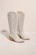 Load image into Gallery viewer, Mi iM Nashville in Silver Ladies Cowboy Boots
