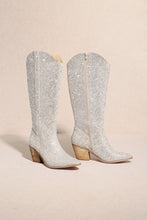 Load image into Gallery viewer, Mi iM Nashville in Silver Ladies Cowboy Boots

