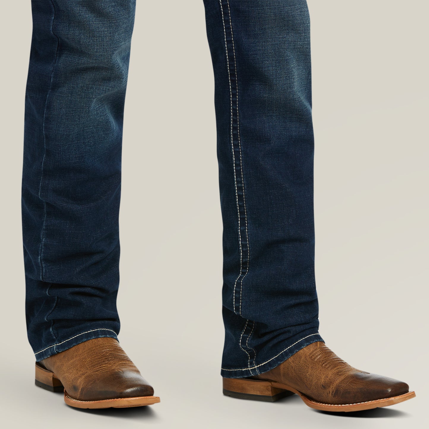 Ariat MEN'S M5 Straight Stretch Remming Stackable Straight Leg Jeans in Ford 10040746