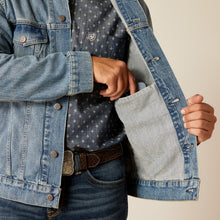 Load image into Gallery viewer, Ariat Mens 10048254 Denim Trucker Jacket
