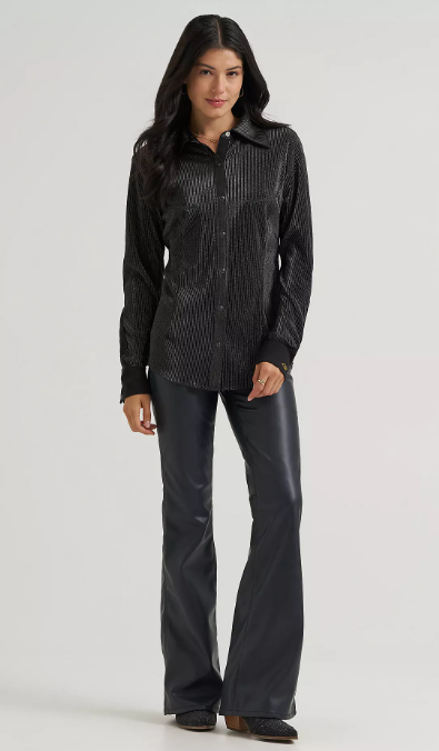 Wrangler 112390314 Lainey Wilson X Wrangler Shimmer Lainey Top