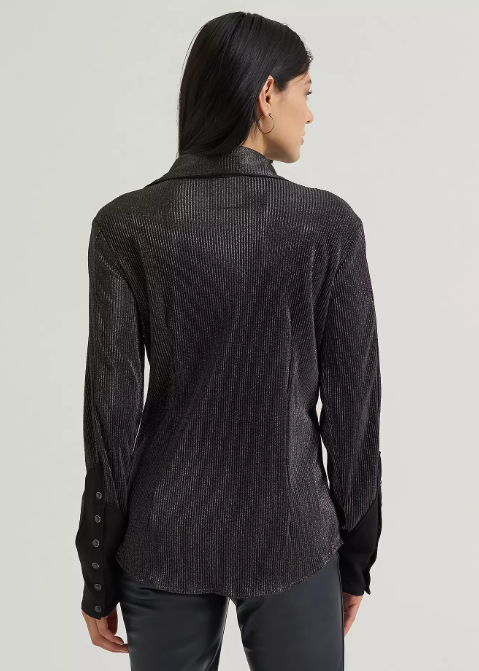 Wrangler 112390314 Lainey Wilson X Wrangler Shimmer Lainey Top