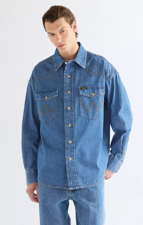 Wrangler 112386939 Super Wrangler Oversized Western Shirt in Cowboy Fade