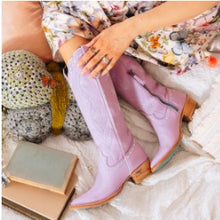 Load image into Gallery viewer, Lane Boots LB5024Q-065 Sweet Memories Knee High Cowboy Boots In Lovely Lavender
