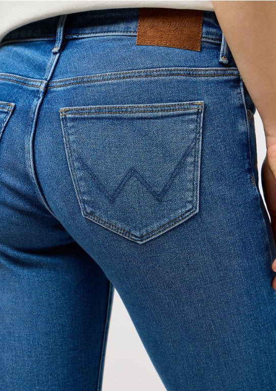 Wrangler Ladies Bootcut Jeans in Raven W28B4736Y