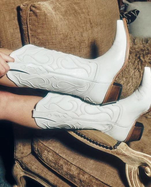 Corral Z5046 Ladies White Western Boots