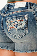 Load image into Gallery viewer, Grace In LA aztec Embroidery Modify Mid Rise Shorts 5&quot; EH-81755
