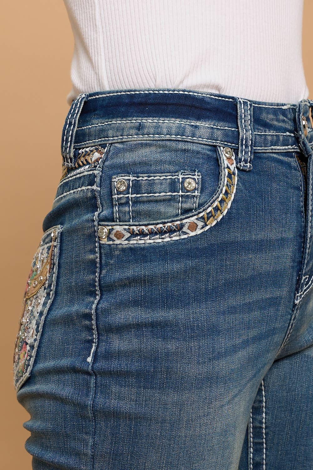 Westfield Eagle WT-788 Bootcut Stretchy Bling Jeans in Sandwash