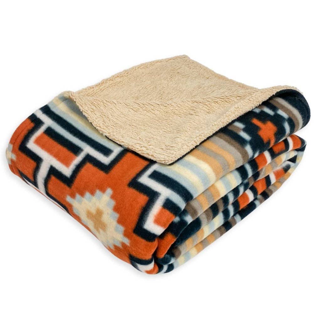 El Paso Sherpa-Lined Lodge Blankets, Design #32: 1