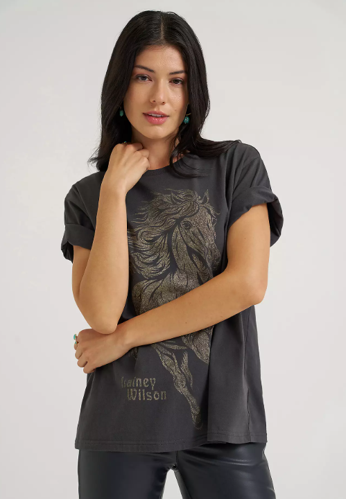 Wrangler 1112390338 Lainey Wilson x Wrangler Golden Tex Tee