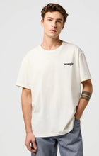 Load image into Gallery viewer, Wrangler Americana Tee in Birch 112371467

