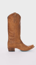 Load and play video in Gallery viewer, Lane Boots LB0558F-055 Emma Jane Cowboy Boots in Desert Clay
