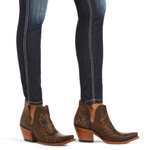 Load image into Gallery viewer, Ariat Ladies 10018357 R.E.A.L Mid Rise Outseam Ella Skinny Jeans
