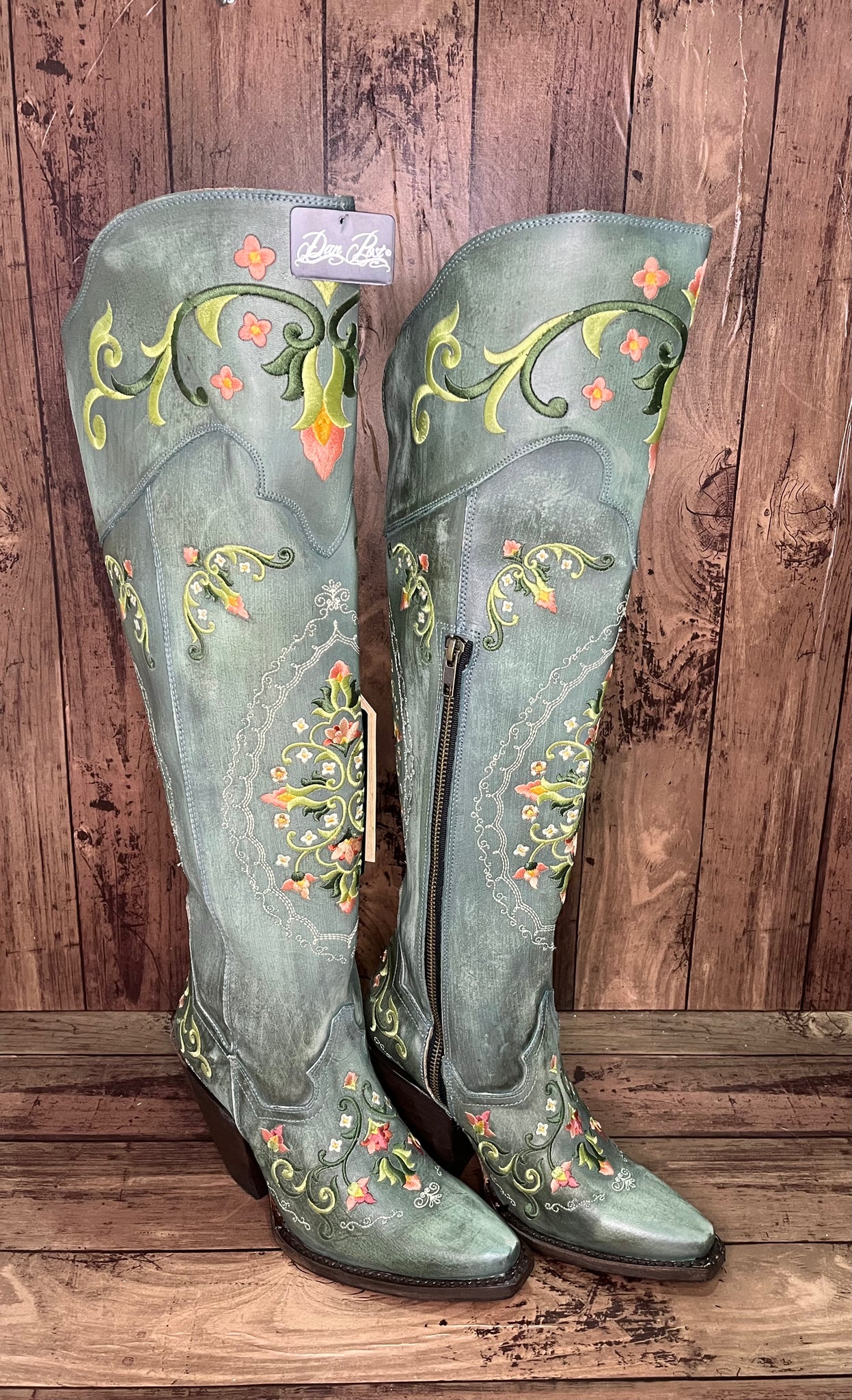 Dan post deals women's cowboy boots